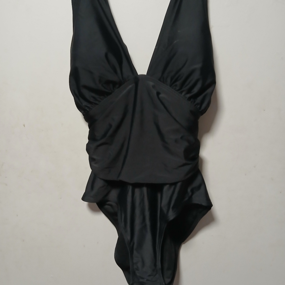 You Di an brand ladies black bathing suit. NWT. Size Large - Picture 6 of 15